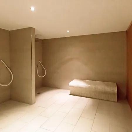Hotell Dormero Altes Kaufhaus 4*